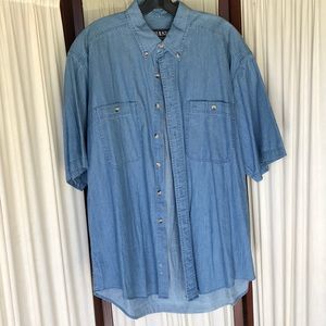 True vintage Basic Options Jean short sleeve shirt
